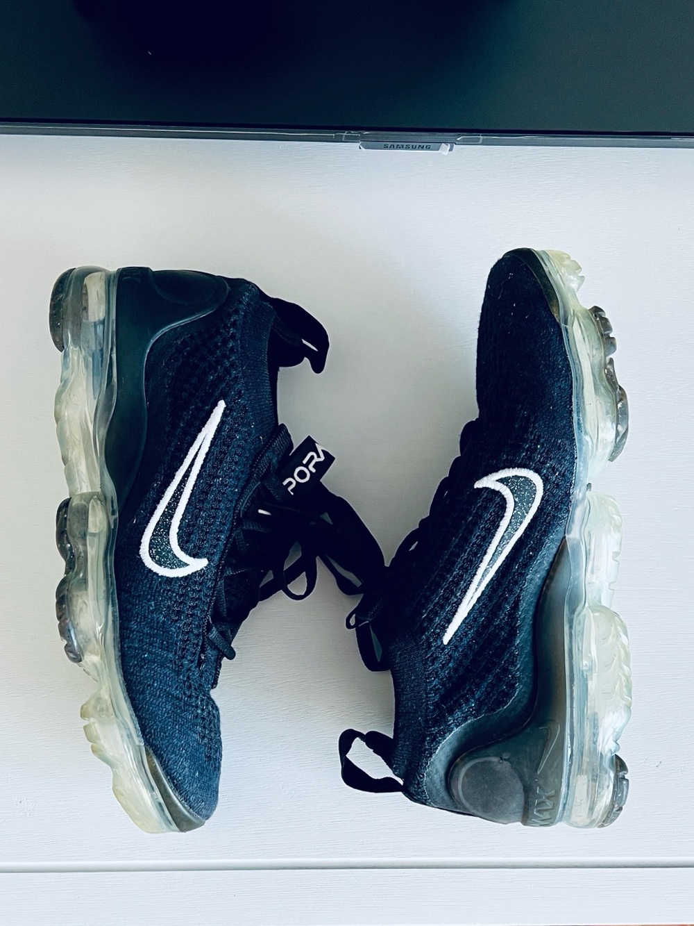 Nike Air VaporMax 2021 FK Black Metallic Silver (Women's) size 6.5